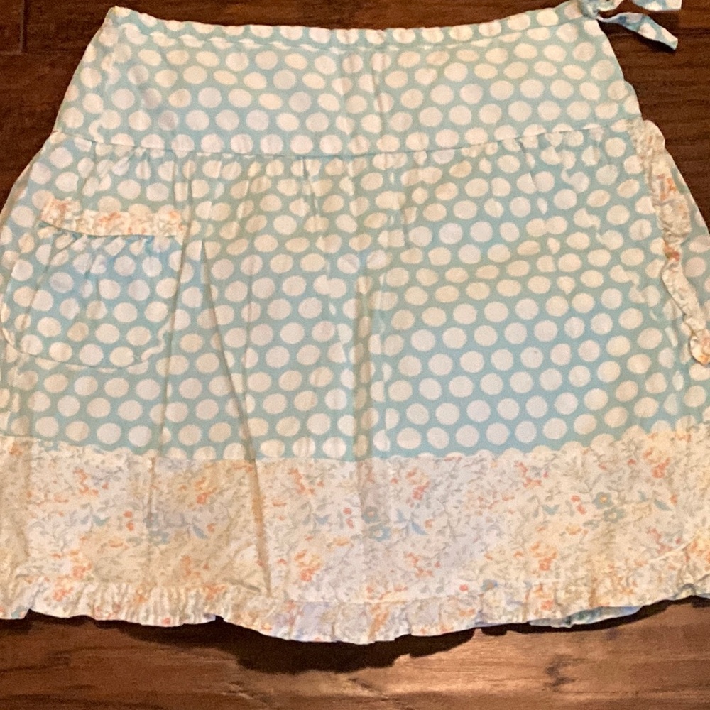OshKosh B'gosh Light Green and White Polka Dot Skort